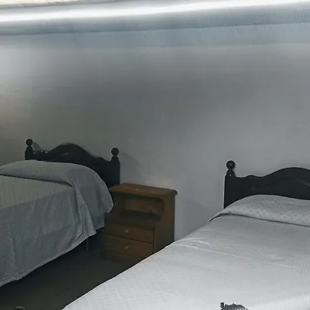 House Italia 펜션 트라비아